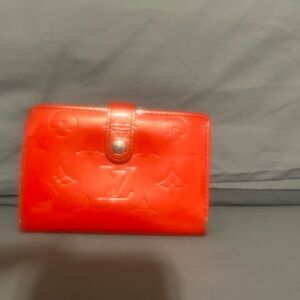 Louis Vuitton Vernis Compact Wallet – Orange Indian